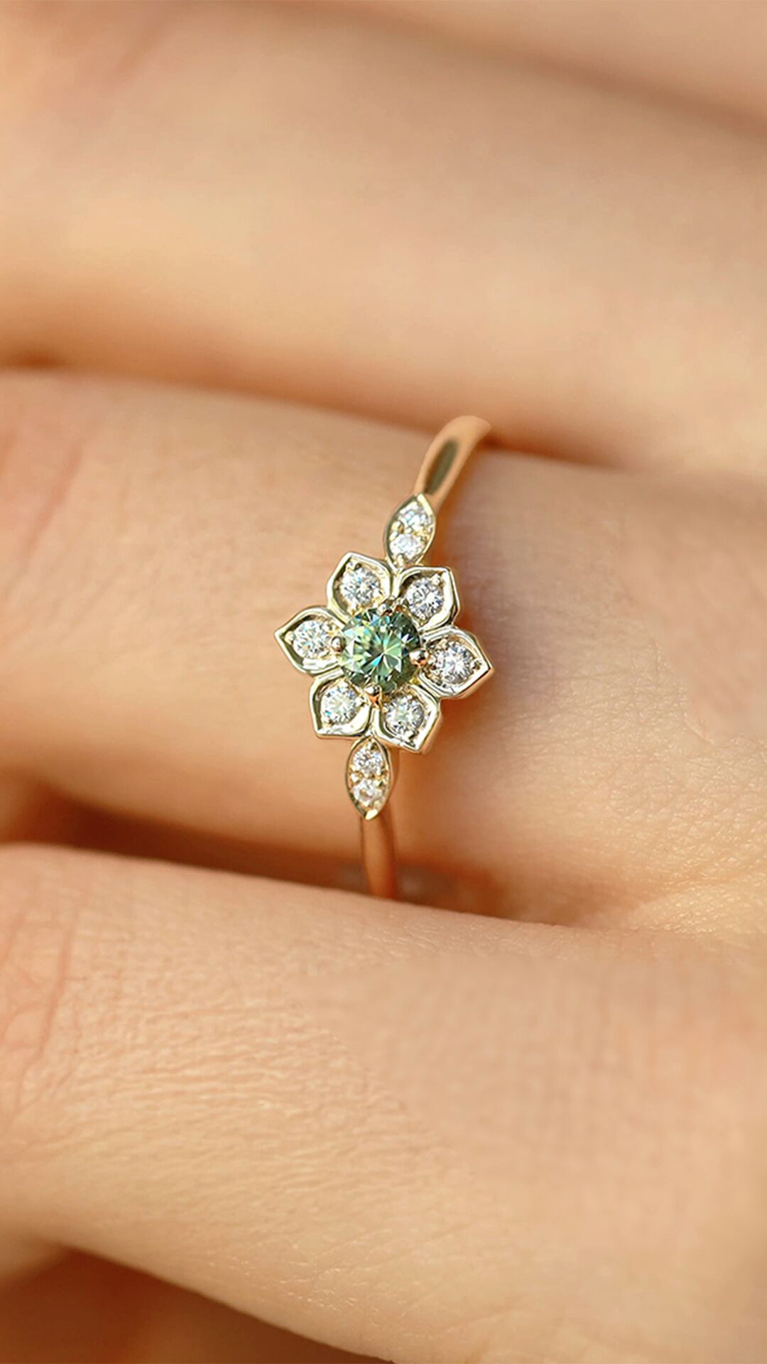 bague magnolia saphir vert