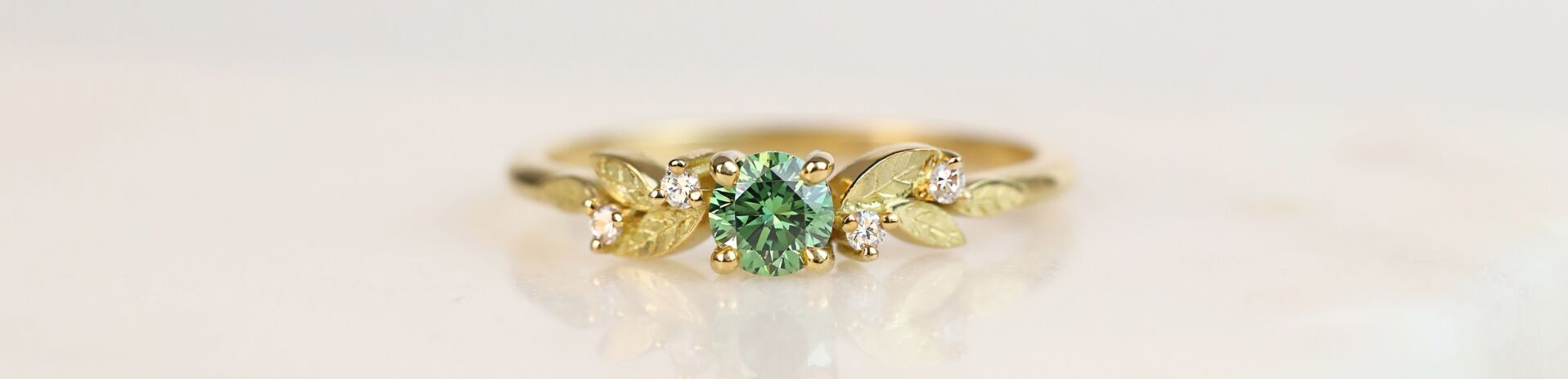 bague Daphné diamant vert
