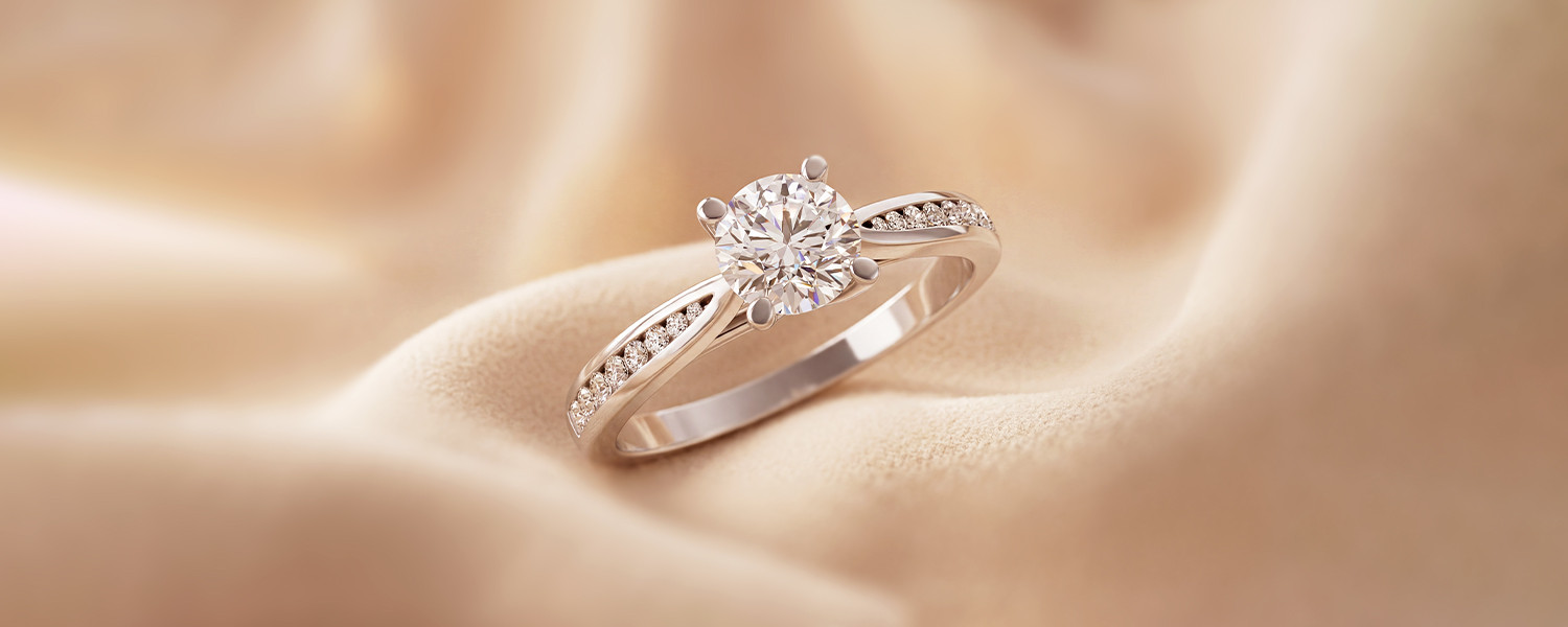 Bague de fiancaille solitaire accompagné pour femme - Maison Salmon