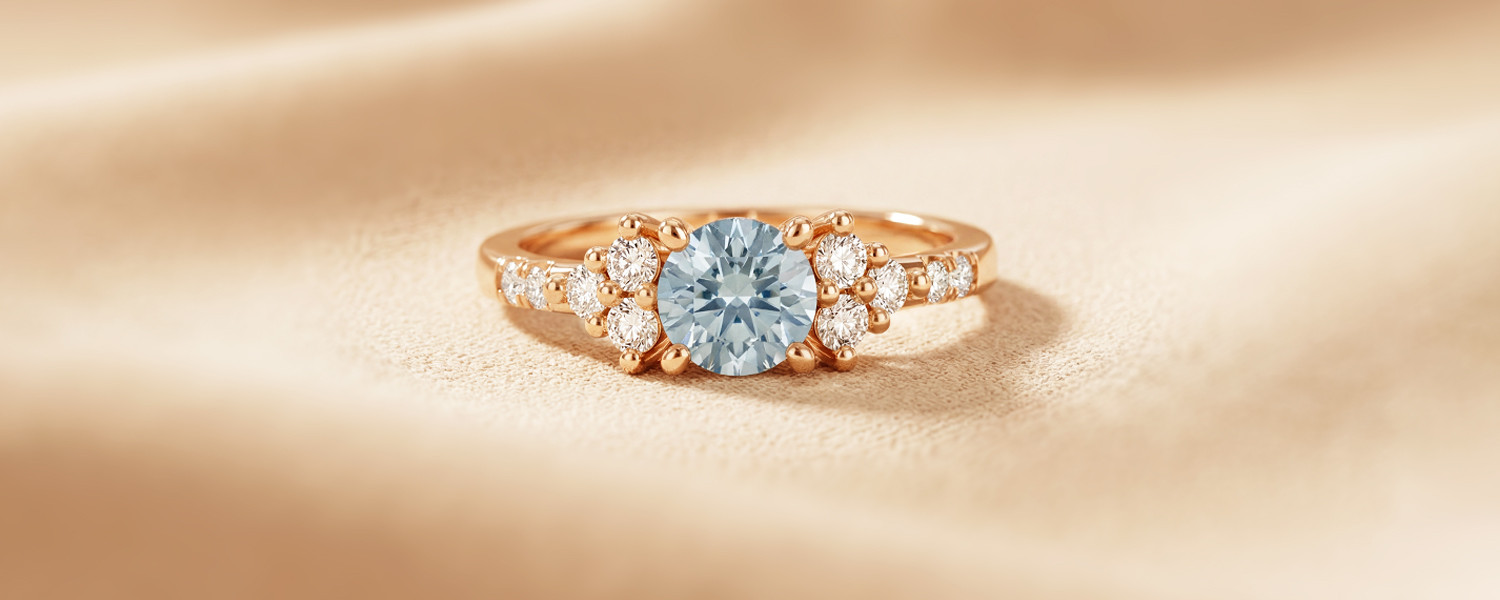 Bague de fiancaille en topaze bleue pour femme - Maison Salmon