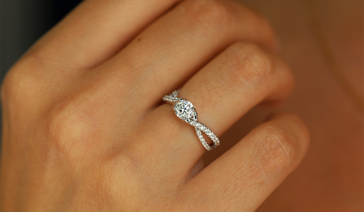 SUR MESURE: TOUT DIAMANT